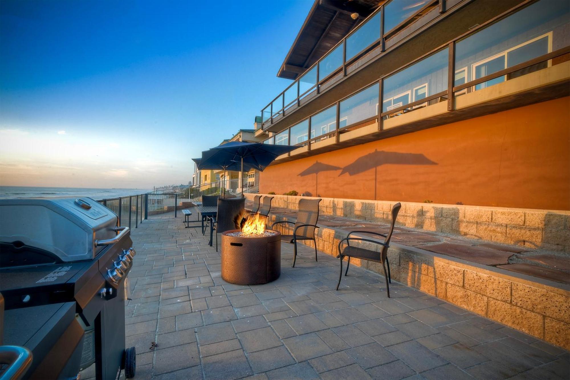 Oceanfront Getaway Ocean Views Fire Pit Bbq Beach Access Lejlighed Carlsbad Eksteriør billede