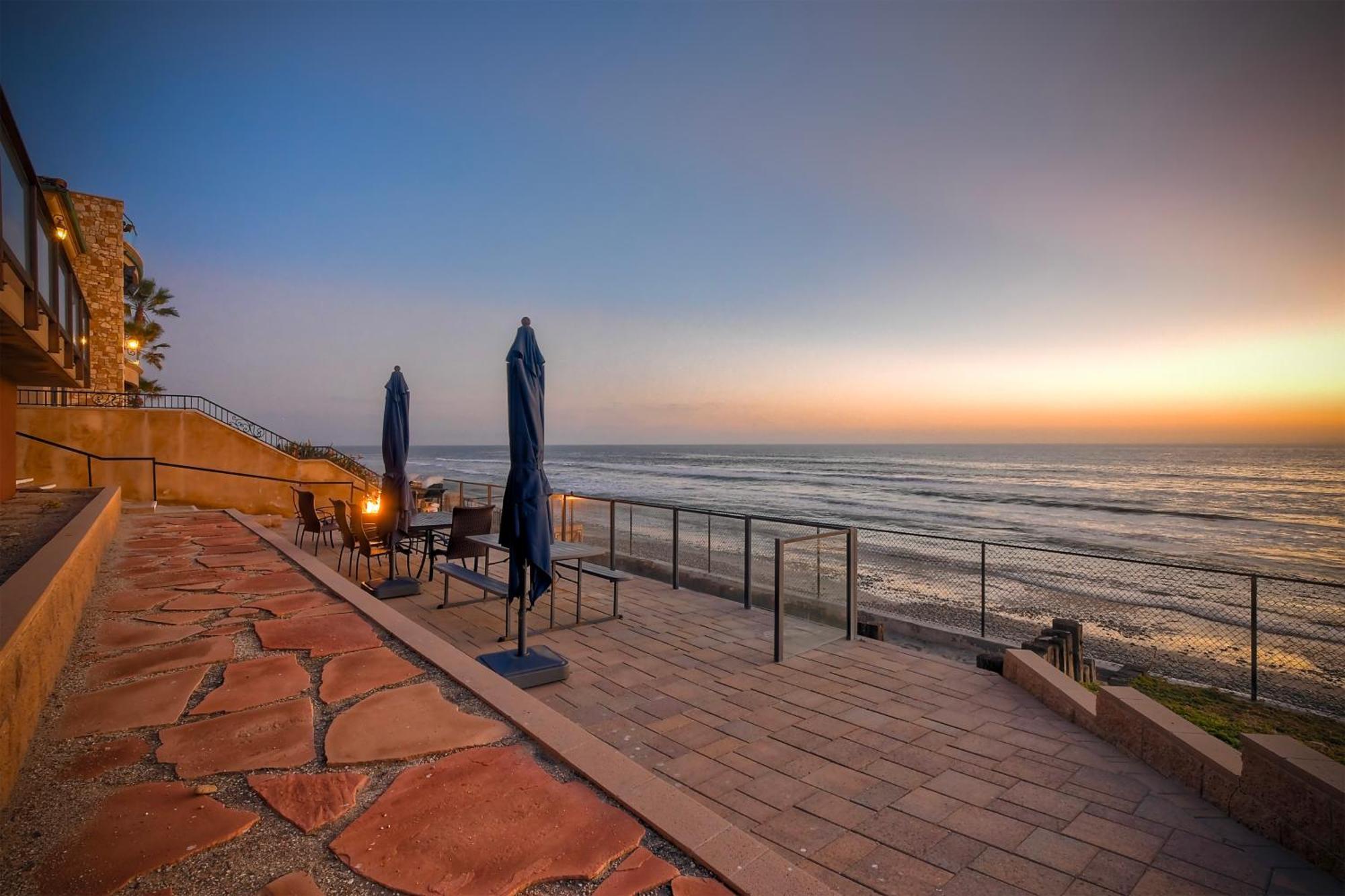 Oceanfront Getaway Ocean Views Fire Pit Bbq Beach Access Lejlighed Carlsbad Eksteriør billede