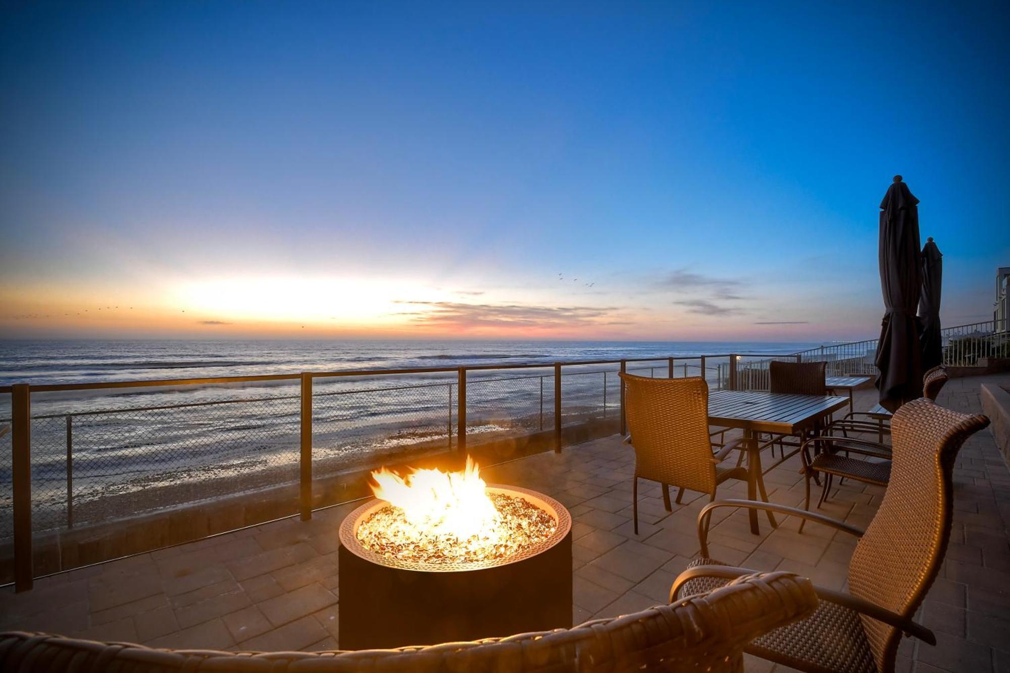 Oceanfront Getaway Ocean Views Fire Pit Bbq Beach Access Lejlighed Carlsbad Eksteriør billede